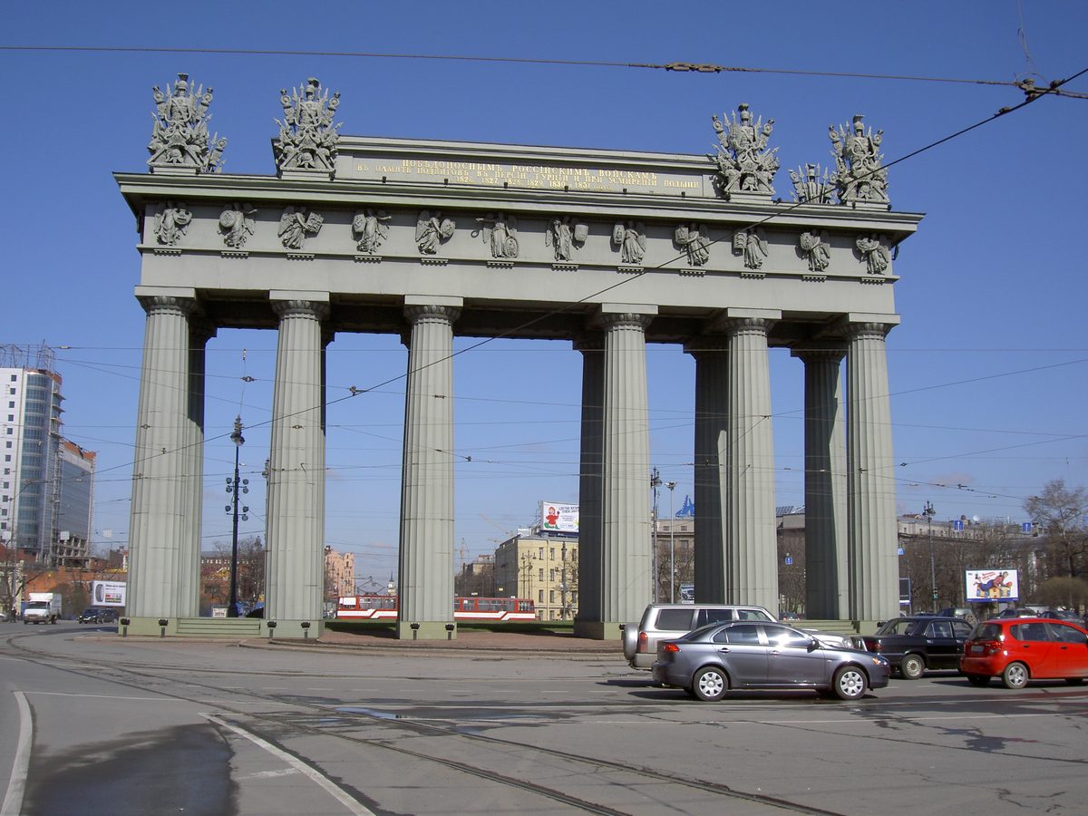 Московские триумфальные ворота