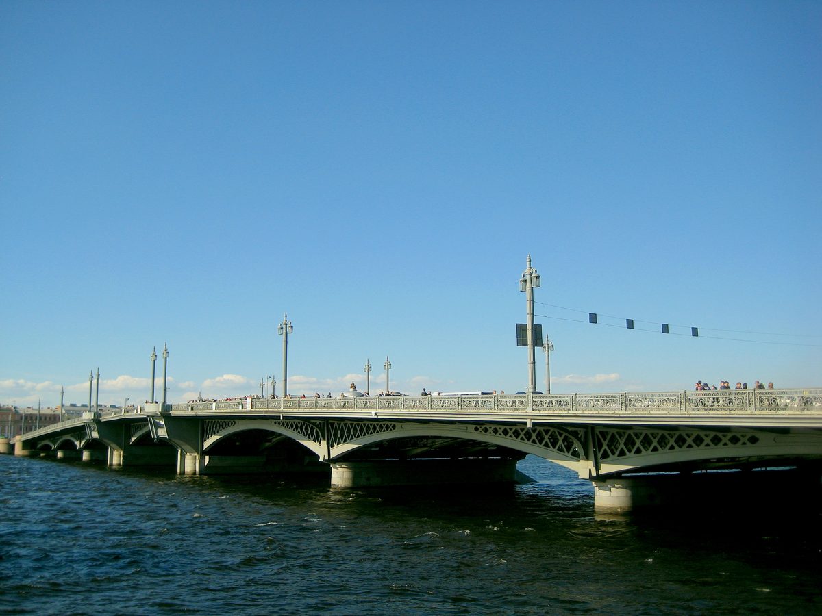 Благовещенский мост