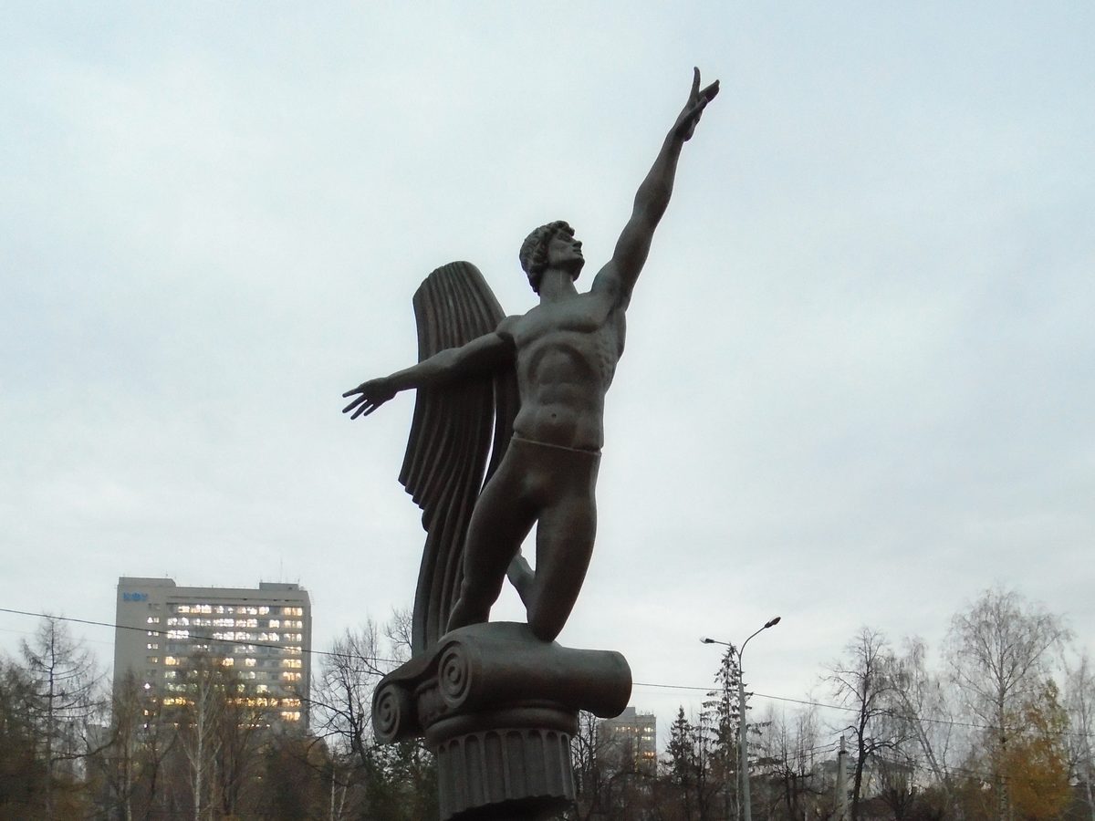 Памятник Рудольфу Нуриеву