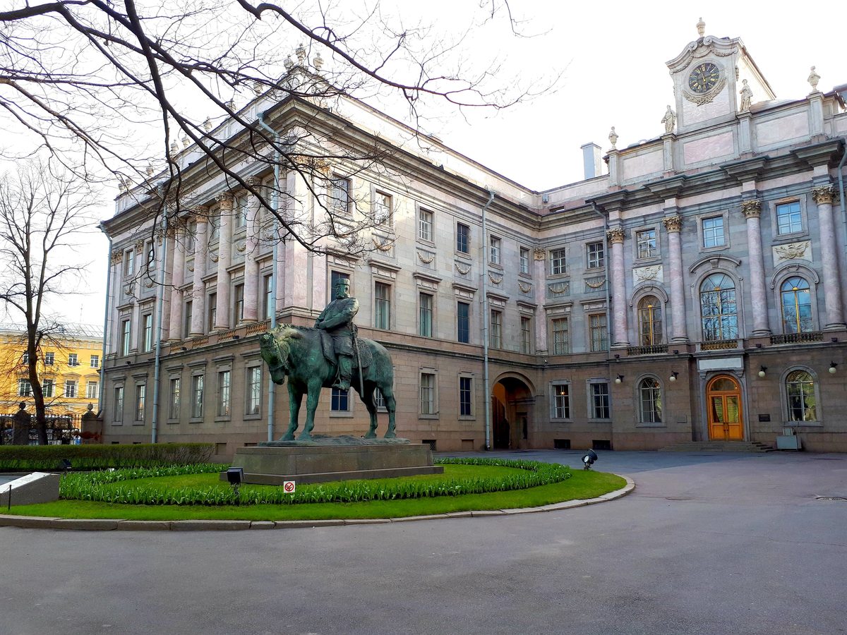 Мраморный дворец