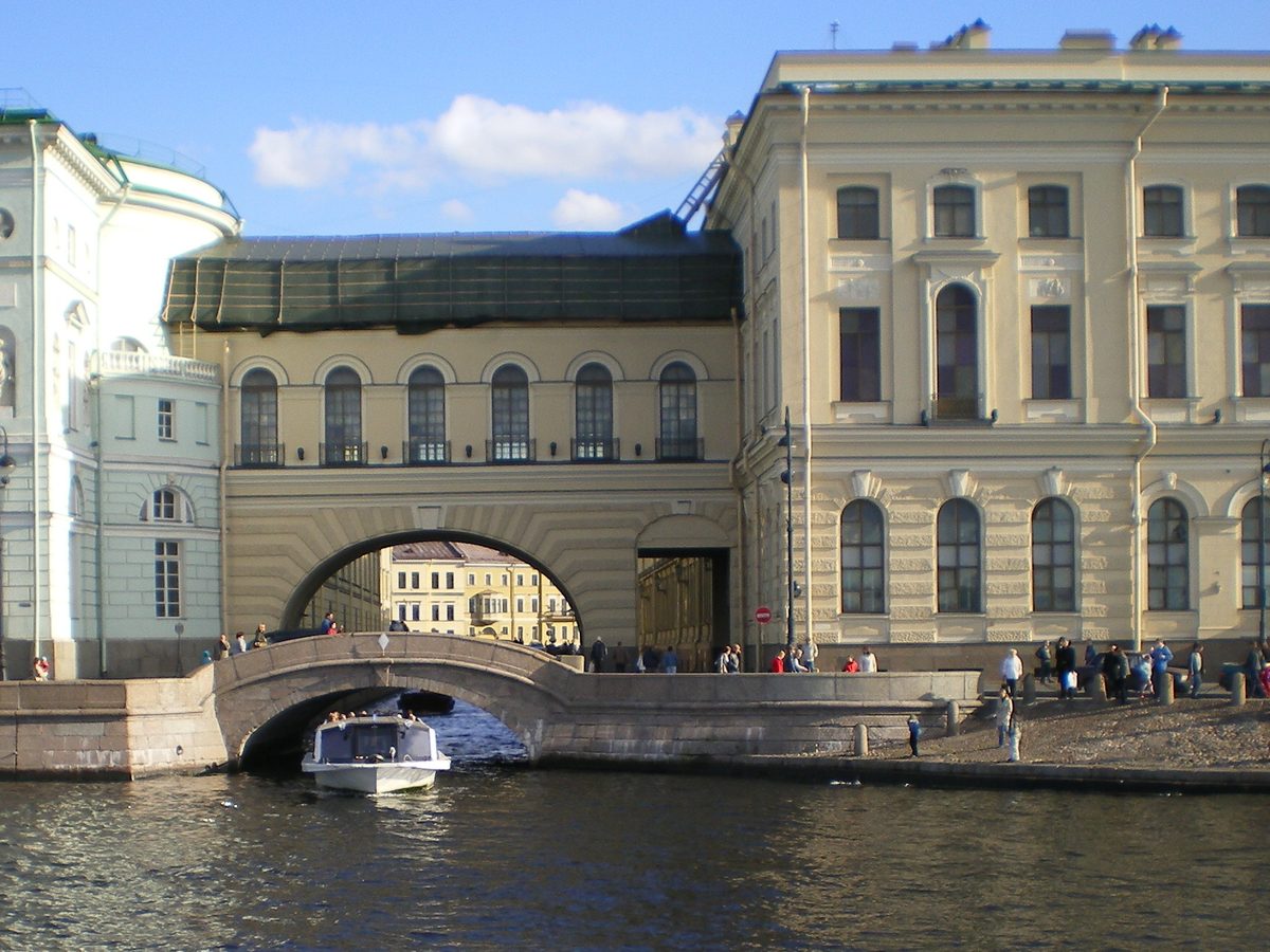 Эрмитажный мост