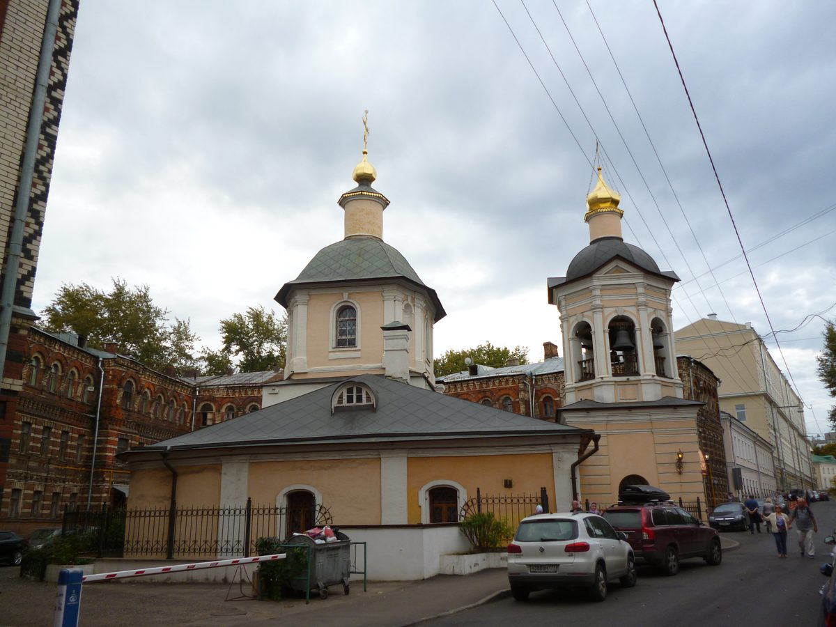 Храм Преподобного Сергия Радонежского в Крапивниках