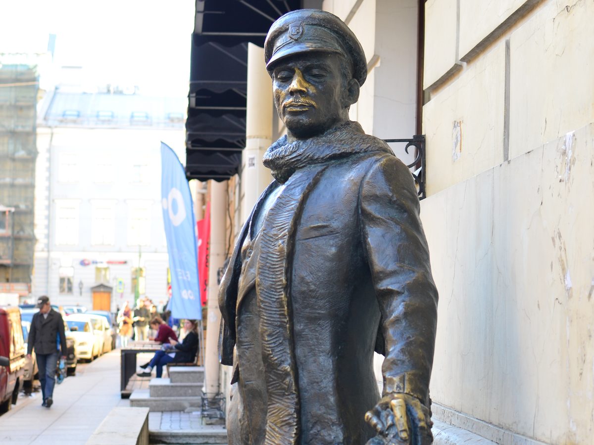 Памятник Остапу Бендеру